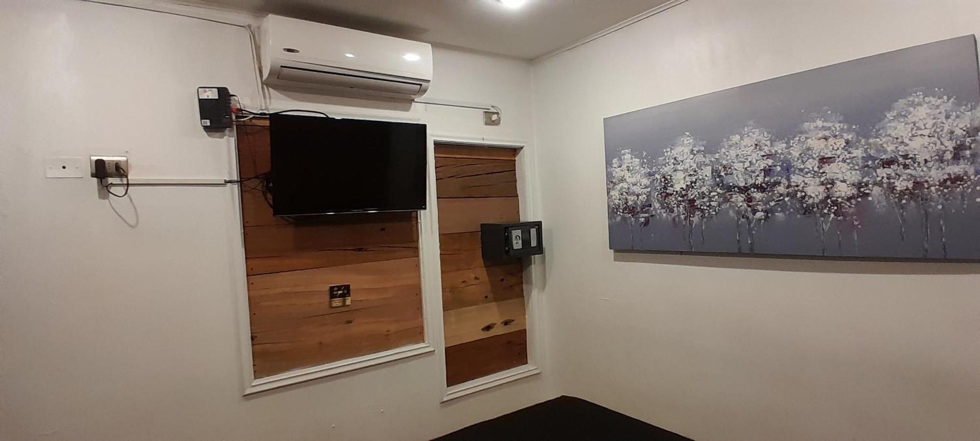 Tremo Bustamante Hotel 2*